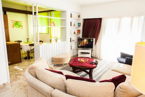  Calm Oasis Apartment in Marousi! in Athen