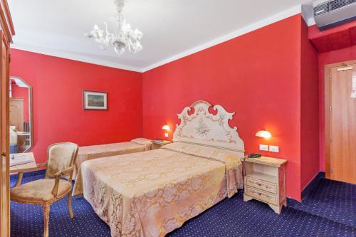 Hotel Malibran - main image