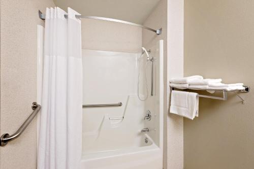 Americas Best Value Inn Onawa - image 6