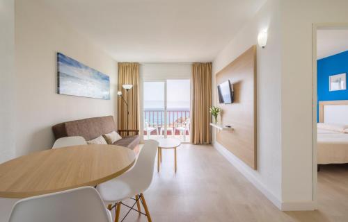 Apartamentos Centro Cancajos - image 9