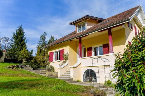 5 bedroom house in Annecy between town and countryside