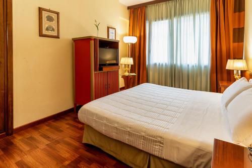 Hotel Royal Palace - image 8