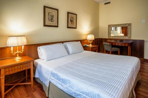 Hotel Royal Palace - image 6