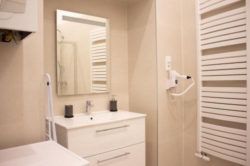 Klimt Apartments - main image