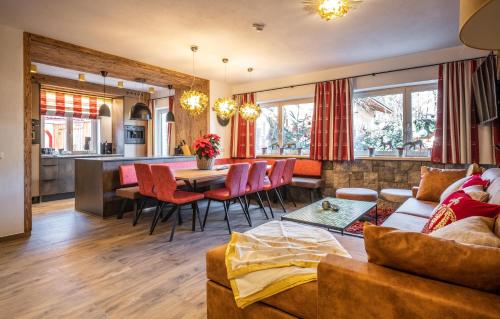4 bedrooms, 6 beds