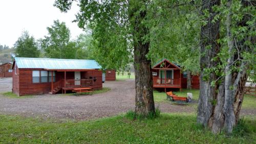 Chama River Bend Lodge