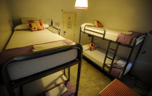 La Flamenka Hostel - image 4