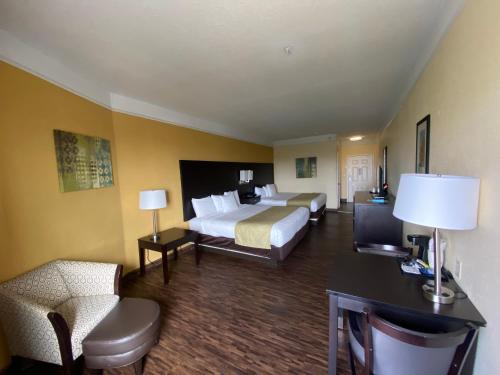 Galveston Beach Hotel - image 4