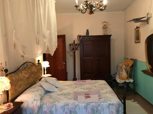 1 twin bed