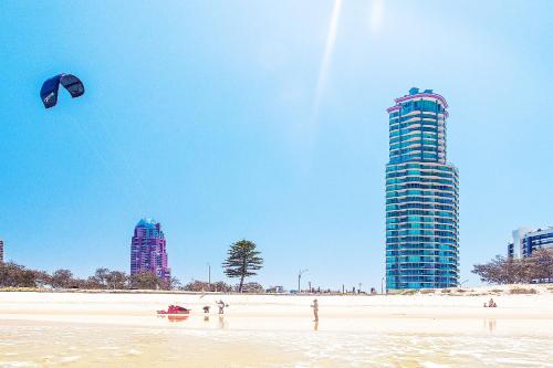 Photo - The Waterford on Main Beach