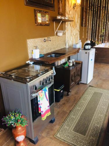 Konyha, Shiva Guest House in Barra da Lagoa Beach