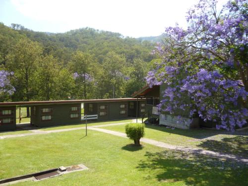 Christmas Creek Café & Cabins