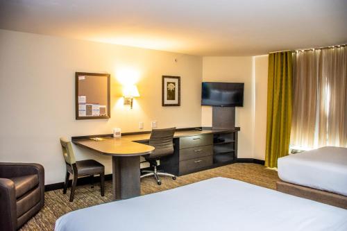 Candlewood Suites Overland Park W 135th St, an IHG Hotel