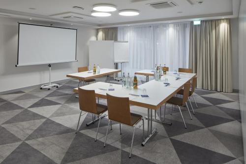 홀리데이 인 익스프레스 메르치히 바이 IHG - 회의실/연회장