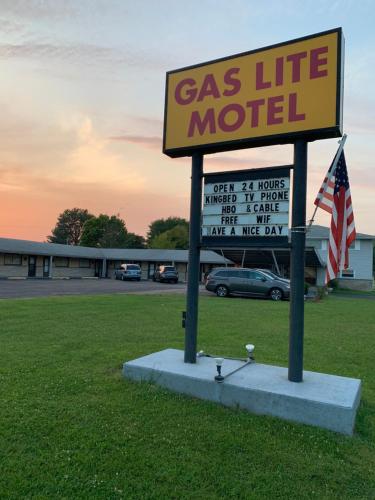 Gas Lite Motel Lawrenceville in Lawrenceville, USA