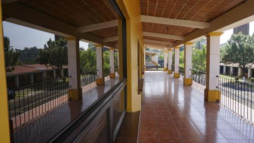Balcony/terrace, Zafra Hotel in Zona 1