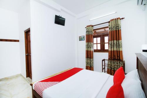 Deluxe Single Room image 10