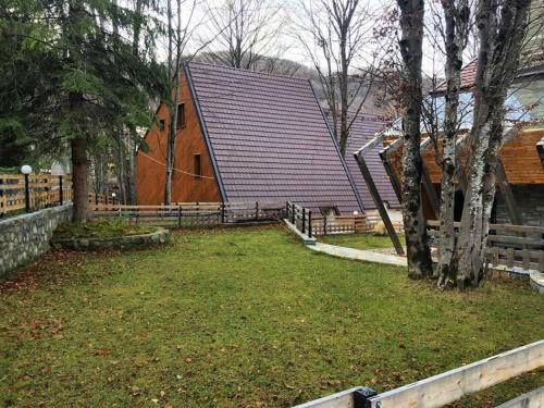 Zunanjost, Meshtekna in Prevalle