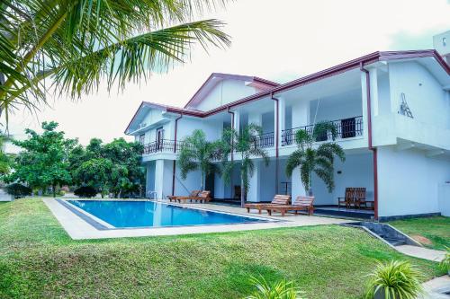 

Sea Lagoon Beach Hotel