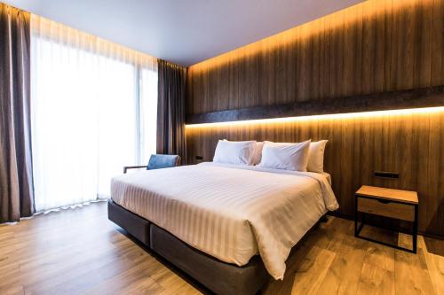 233465244 The Teak Hotel