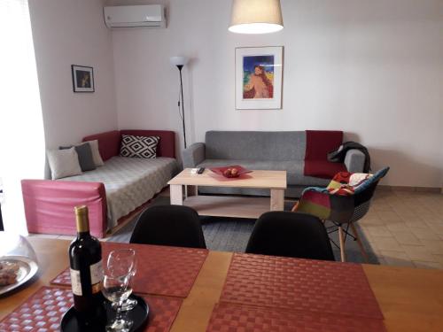  ΝΗΡΕΑΣ in Rafina