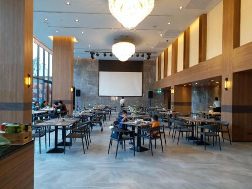233473726 The Teak Hotel