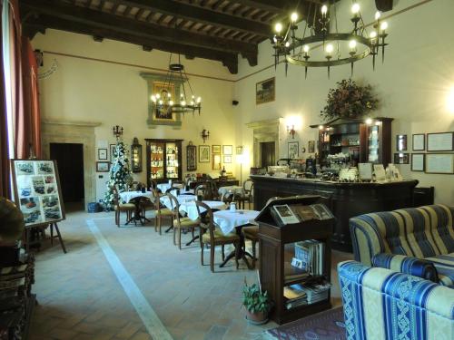 酒吧/高級酒吧, Meublé il Riccio (Meuble il Riccio) in 蒙特普齊亞諾市中心