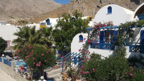 ATHINA APARTMENTS in باريسا