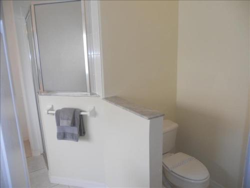 2610 Oneida House - image 6