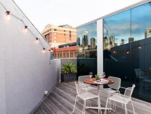 Hotel Woolstore 1888, Sydney - Handwritten Collection