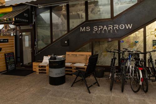 MS Sparrow Hostel – Ljubljana, NY