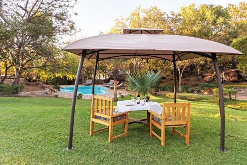 Instalaciones, Safari Beach Lodge in Salima