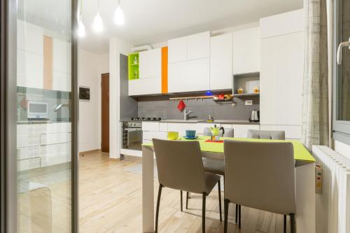 Colorful Boccaccio Apartment - image 7