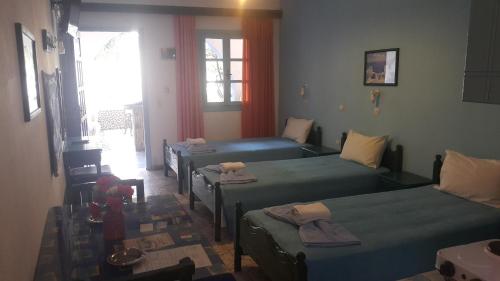 ATHINA APARTMENTS in باريسا