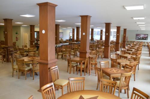 레스토랑, Sky Palace Hotel in 그라마두