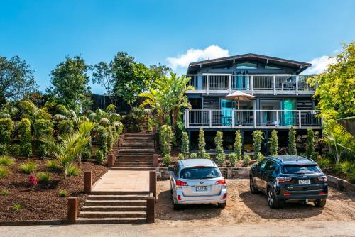 Moana on Waikare - You've Got It Maid in Oneroa