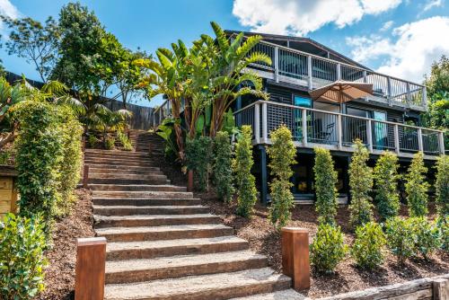 Moana on Waikare - You've Got It Maid in Oneroa