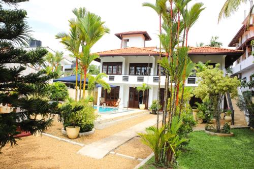 Tampilan eksterior, Sky and Sand Guesthouse in Beruwala