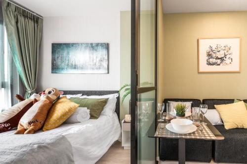 10min BKK Airport/5min to Train/Next To Mall & Market best area 10min BKK Airport/5min to Train/Next To Mall & Market best area