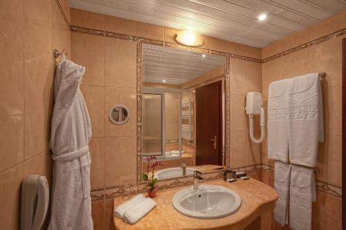 Drustar Hotel Room Type - Standard Double Room