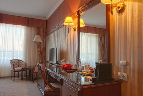 Drustar Hotel - image 8