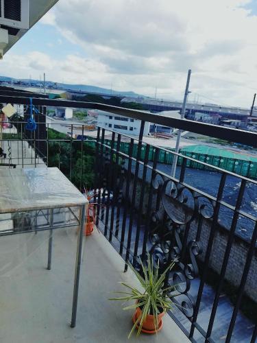 The Escape Pad 1 by Sharon May, Manila (fotografie 8)