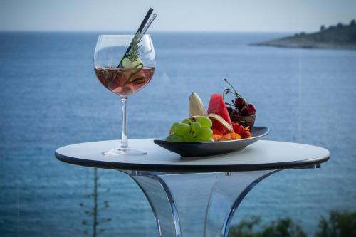 Hotel Life - image 3