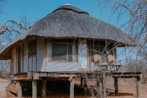 ระเบียง/ชานเรือน, Mabata Makali Luxury Tented Camp in อีริงกา