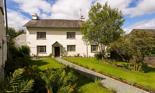 Hawkshead Villa Sleeps 12 With Wifi, , Cumbria