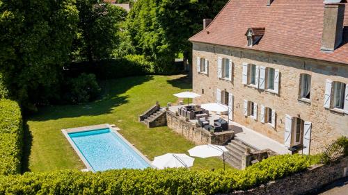 Le Bourg Villa Sleeps 12 Pool Air Con WiFi gîte à louer Mas de Bouzou