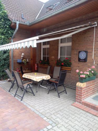 Ferienwohnung " Mondschein" Lausitzer Seenland- 80qm mit Garten