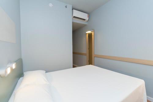 ibis budget Blumenau