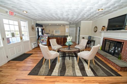 ล็อบบี้, Colonial Inn Seekonk in ซีคอง (MA)