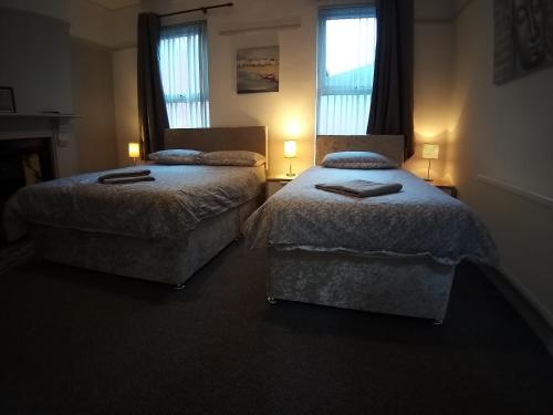 Belfast Town House - image 2